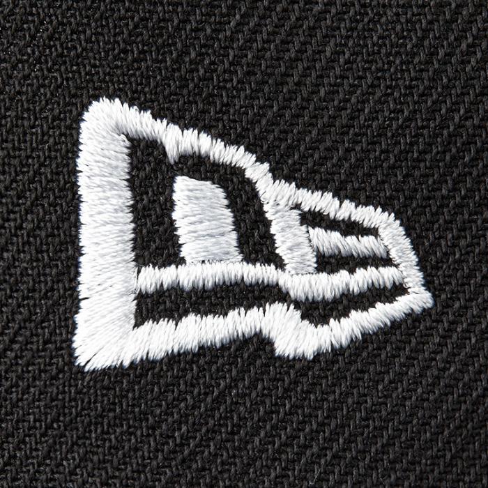 ■ NEW ERA ロゴ刺繍