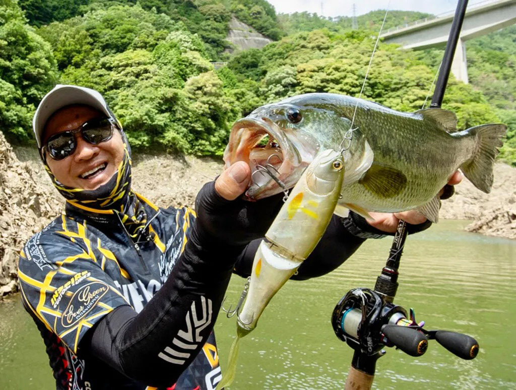 ルアー範囲14〜230gカレイドインスピラーレ　ジャイアントディアウルフ